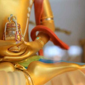 RETIRO DE BUDA AMITAYUS