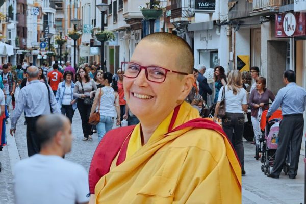 CÓMO MANEJAR LAS EMOCIONES EN LA VIDA DIARIA