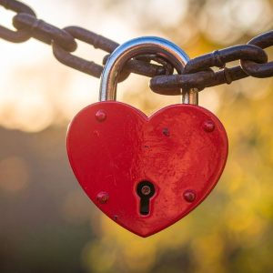 APRENDE A QUERER SIN ATRAPAR